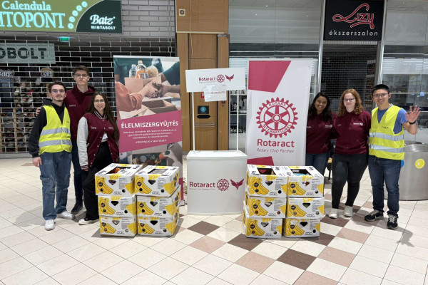 Idén is gyűjtöttünk tartós élelmiszert